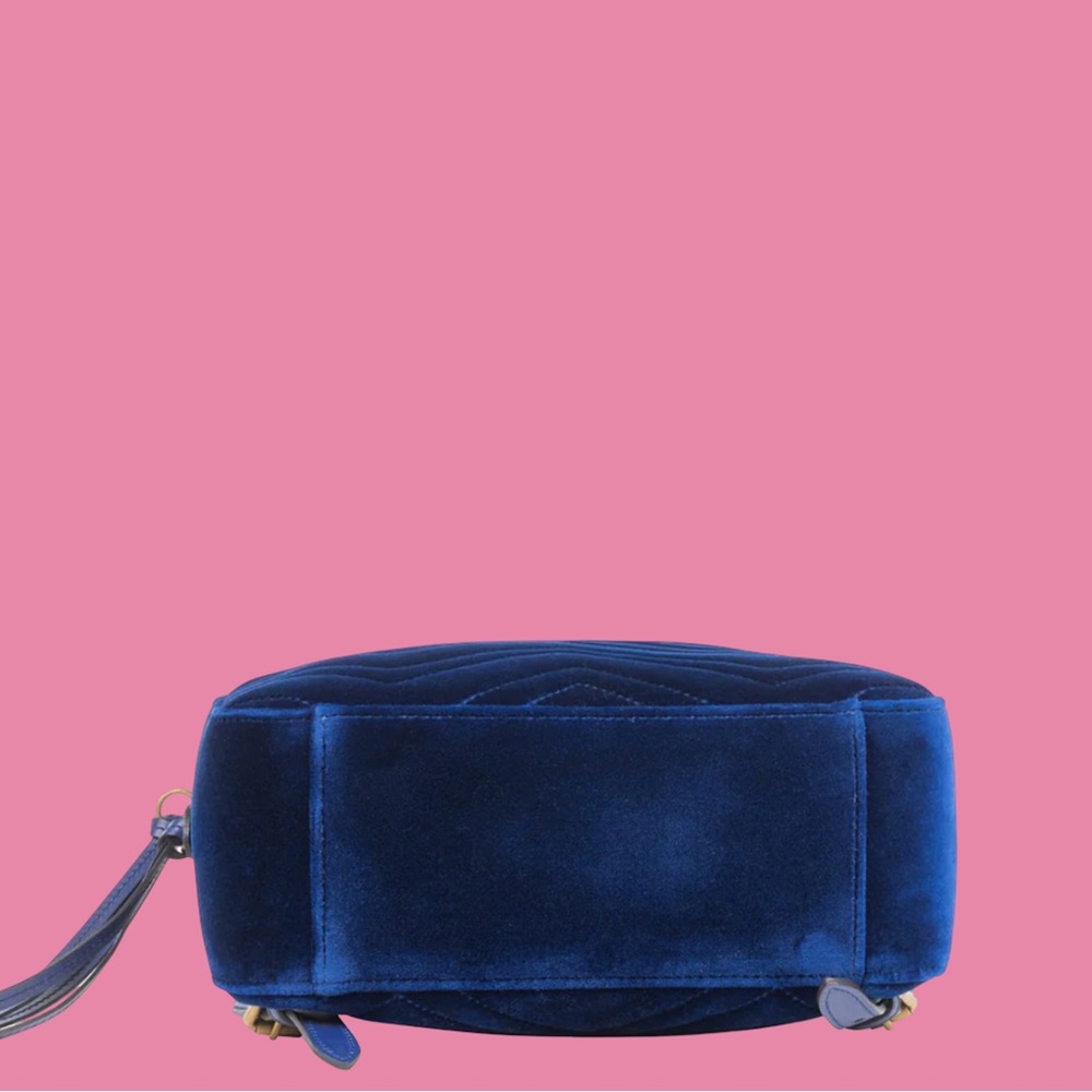 Gucci Velvet Matelasse GG Marmont Dome Backpack Royal Blue - Picture 3 of 8